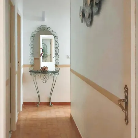 Maison Accueillante A Avec Jardin Saint-Laurent-du-Var